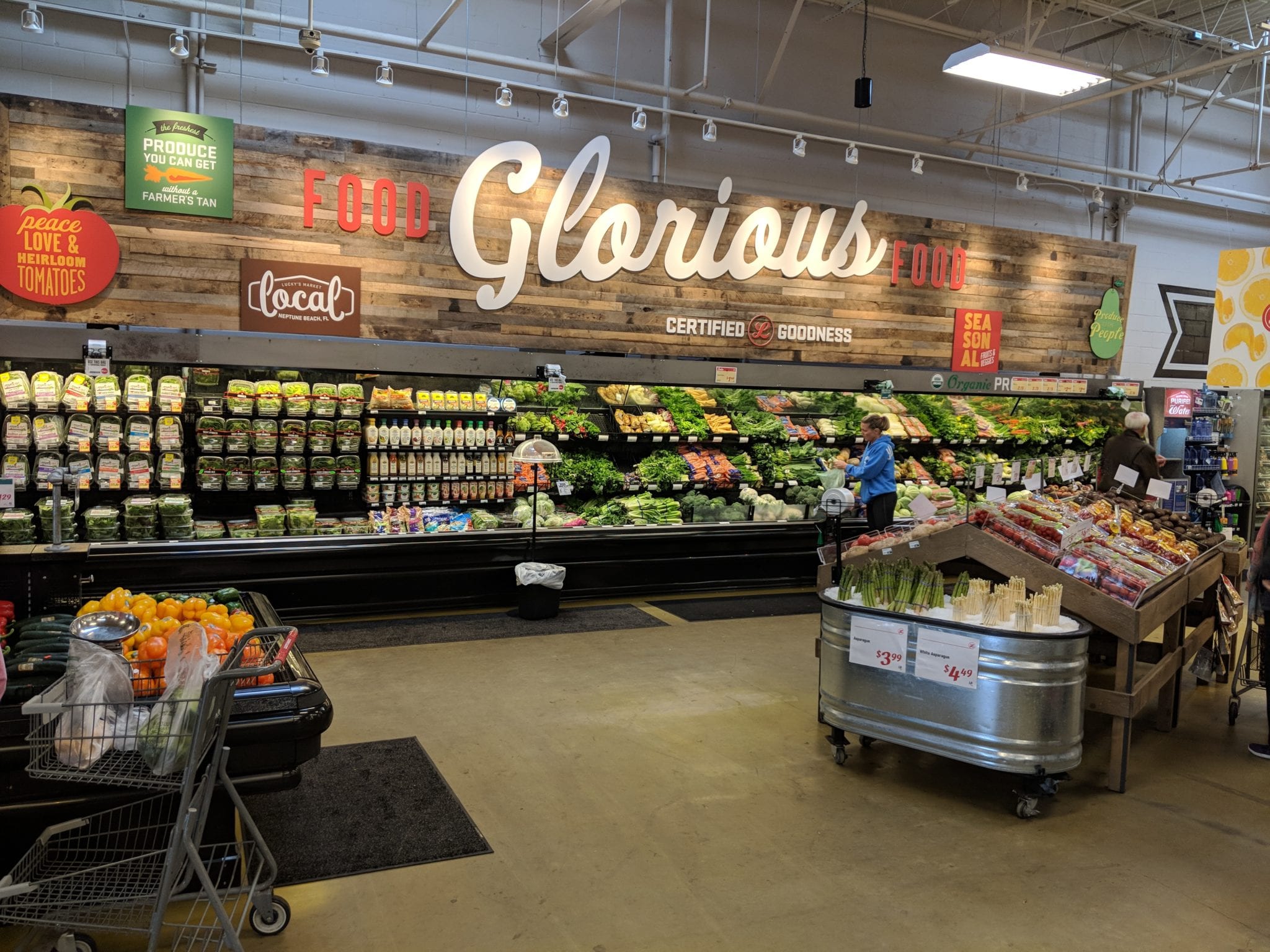 Lucky’s Market Succeeds with Retail as Experience
